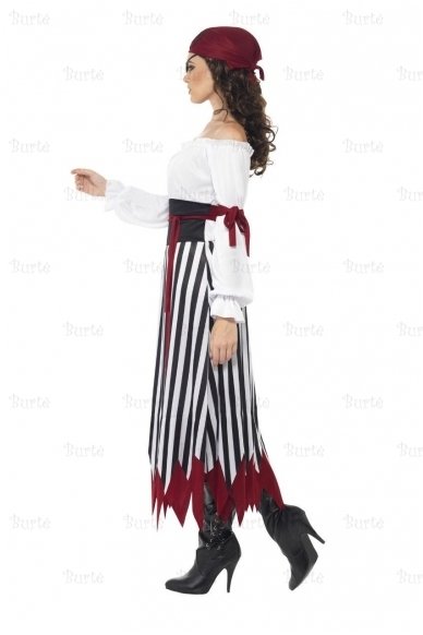 Pirate costume 1